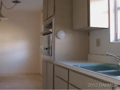4 Pine Tree Cir, Ormond Beach, FL 32176 photo 3