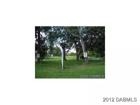 1552 John Anderson Dr, Ormond Beach, FL 32176 photo 2
