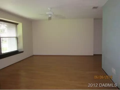 55 Mayfield Cir, Ormond Beach, FL 32174 photo 2