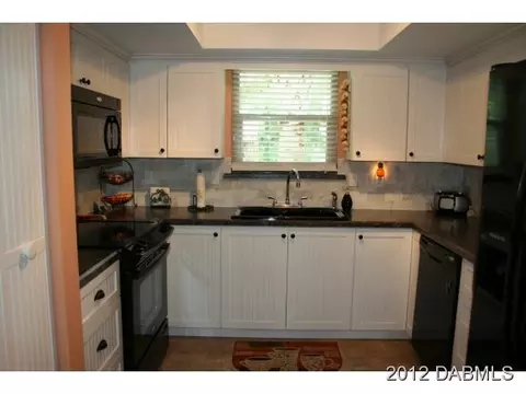 1106 Parkside Dr, Ormond Beach, FL 32174 photo 9