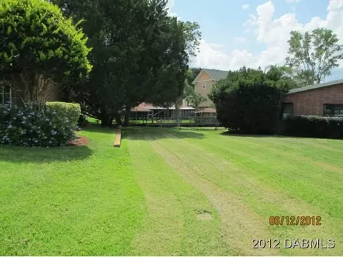 233 Chippewa Cir, Ormond Beach, FL 32174 photo 2
