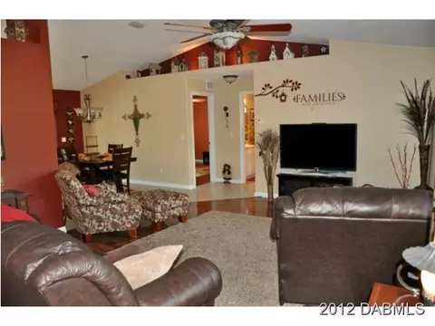 2529 Royal Palm Dr, Edgewater, FL 32141 photo 7