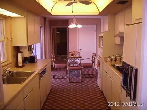 736 Riverside Dr, Ormond Beach, FL 32176 photo 9