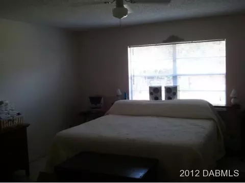 2226 Pine Tree Dr, Edgewater, FL 32141 photo 4