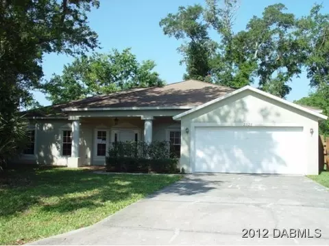 2528 Queen Palm Dr, Edgewater, FL 32141 photo 1