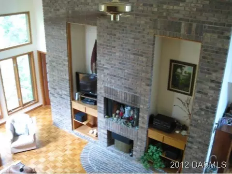 302 River Bluff Dr, Ormond Beach, FL 32174 photo 3