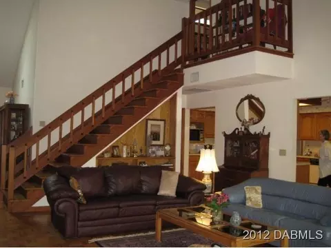 302 River Bluff Dr, Ormond Beach, FL 32174 photo 5