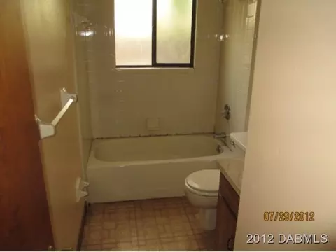 790 E Victoria Cir, Ormond Beach, FL 32174 photo 8
