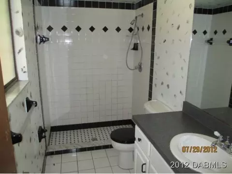 790 E Victoria Cir, Ormond Beach, FL 32174 photo 9