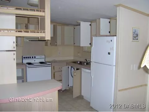 220 Schooner Ave, Edgewater, FL 32141 photo 4