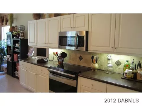 1125 Hartbourne Ln, Ormond Beach, FL 32174 photo 4