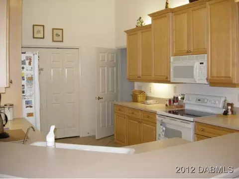 15 Waterbluff Dr, Ormond Beach, FL 32174 photo 6