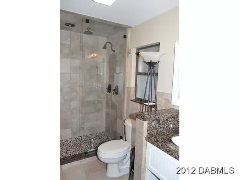 30 Colonial Cir, Ormond Beach, FL 32176 photo 6