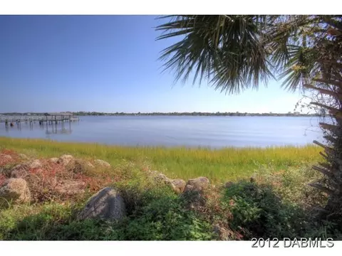 560 S Beach St, Ormond Beach, FL 32174 photo 4
