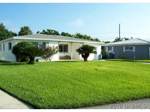 37 Rivocean Dr, Ormond Beach, FL 32176 photo 2