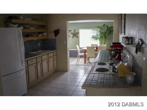 50 Seaside Dr, Ormond Beach, FL 32176 photo 3