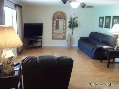 23 Willis Dr, Ormond Beach, FL 32176 photo 4