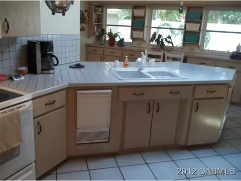23 Willis Dr, Ormond Beach, FL 32176 photo 10