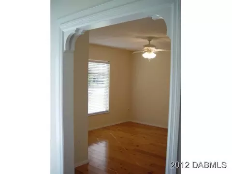 2532 Queen Palm Dr, Edgewater, FL 32141 photo 3