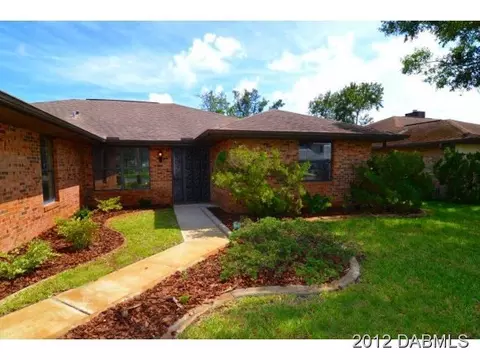26 Cherrytree Ct, Palm Coast, FL 32137 photo 2
