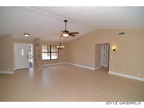 26 Cherrytree Ct, Palm Coast, FL 32137 photo 10