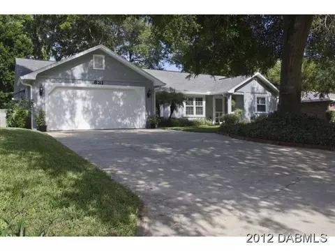 831 W River Oak Dr, Ormond Beach, FL 32174 photo 2