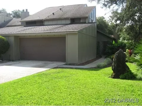 8 Maplewood Trl, Ormond Beach, FL 32174 photo 2