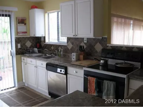 8 Maplewood Trl, Ormond Beach, FL 32174 photo 5