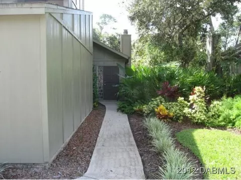 8 Maplewood Trl, Ormond Beach, FL 32174 photo 3