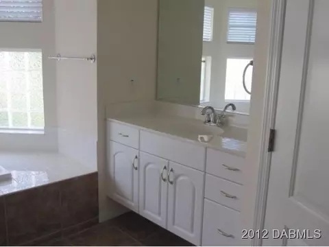 35 Flowertree Dr, Ormond Beach, FL 32174 photo 8
