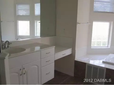 35 Flowertree Dr, Ormond Beach, FL 32174 photo 9