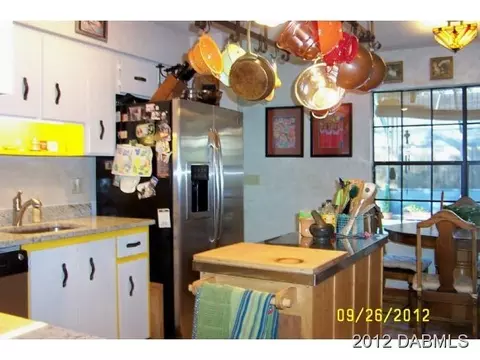 1406 Oak Forest Dr, Ormond Beach, FL 32174 photo 5