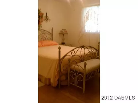 19 Oakview Cir, Ormond Beach, FL 32176 photo 6