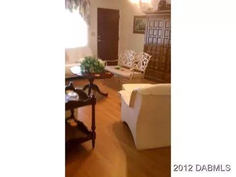 19 Oakview Cir, Ormond Beach, FL 32176 photo 5