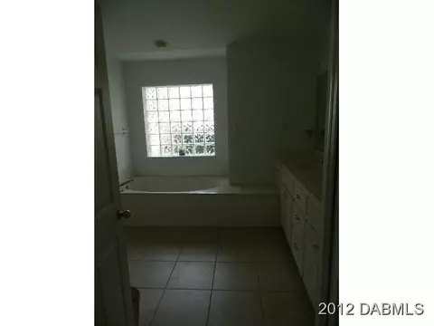 52 Coquina Point Dr, Ormond Beach, FL 32174 photo 9