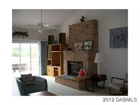 8 Blockhouse Ct, Ormond Beach, FL 32174 photo 3