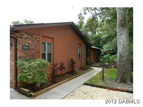 2111 John Anderson Dr, Ormond Beach, FL 32176 photo 1