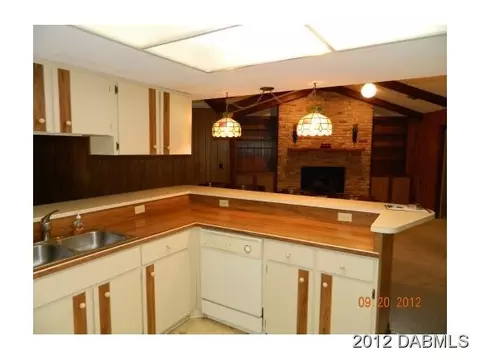 2111 John Anderson Dr, Ormond Beach, FL 32176 photo 7