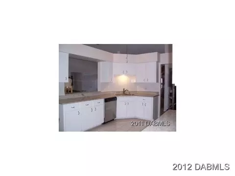 6 Katrinas Dr, Ormond Beach, FL 32174 photo 2