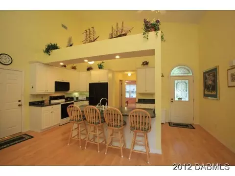 60 Sandpiper Ln, Ormond Beach, FL 32174 photo 9