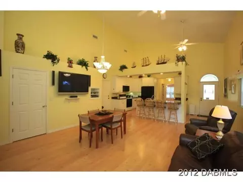 60 Sandpiper Ln, Ormond Beach, FL 32174 photo 2