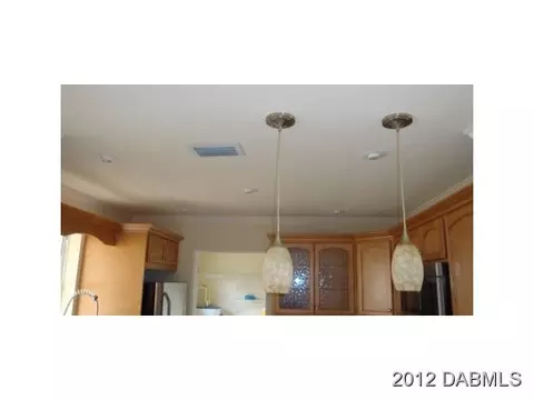 32 Seabreeze Dr, Ormond Beach, FL 32176 photo 5