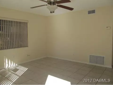 2011 Mango Tree Dr, Edgewater, FL 32141 photo 4