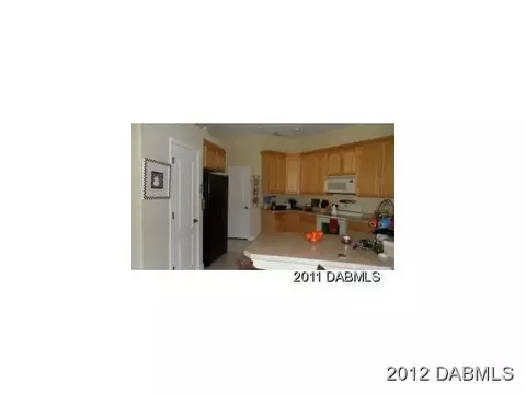 28 Lakecliff Dr, Ormond Beach, FL 32174 photo 6