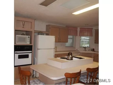 746 Navigators Way, Edgewater, FL 32141 photo 6