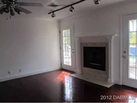 4700 Maple Ln, Edgewater, FL 32141 photo 4