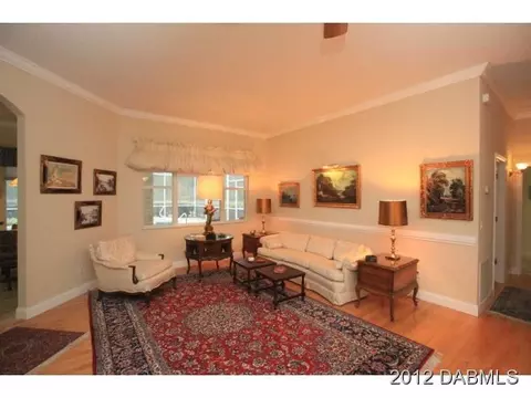 1077 Hampstead Ln, Ormond Beach, FL 32174 photo 3
