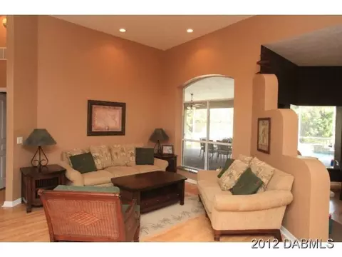 148 Dianne Dr, Ormond Beach, FL 32176 photo 4