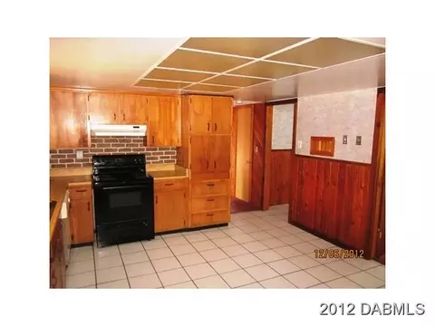301 Seminole Dr, Ormond Beach, FL 32174 photo 8