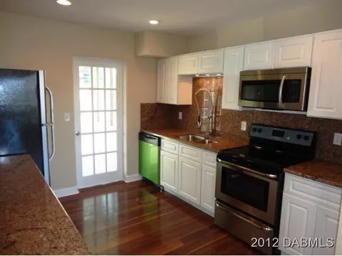 49 Seaview Dr, Ormond Beach, FL 32176 photo 6